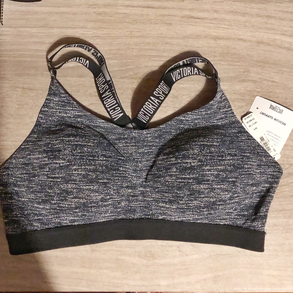 Victoria’s Secret sports bra (brand new)